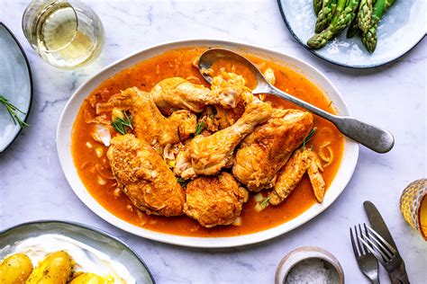  Spicy and Succulent:  Zigong's Tellow Braised Chicken Will Spice Up Your Life!